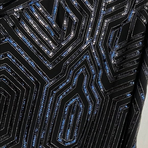 Tank - Picture 2 of 4